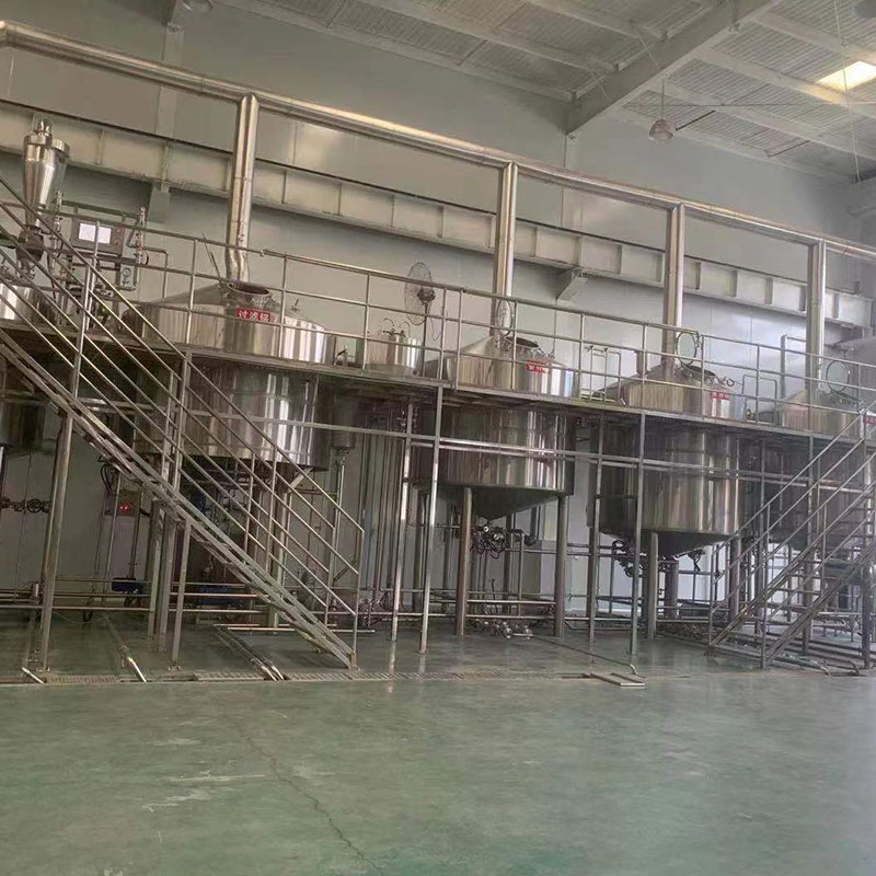华龙精酿啤酒设备厂—平面布置、设备设计、制造、调试、培训等一条龙服务_COPY